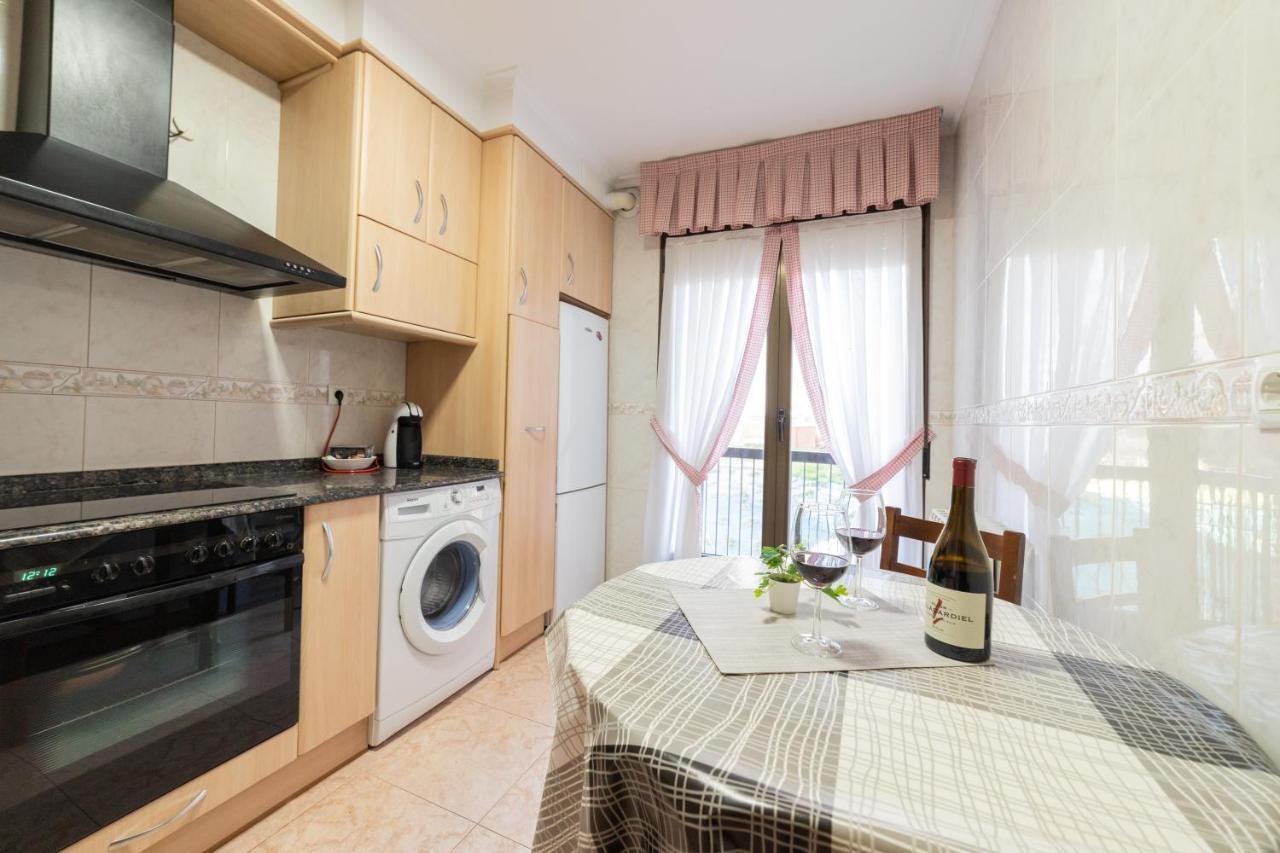 Apartamento Albelda Centro Albelda De Iregua Luaran gambar
